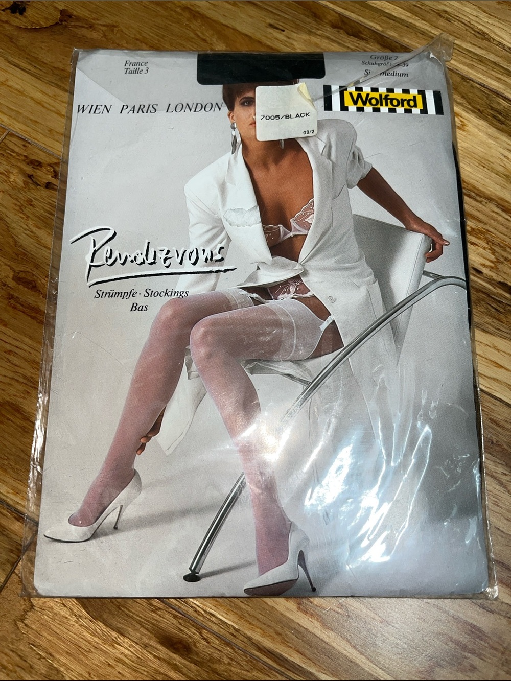 Wolford Rendezvous Stockings Black Size Medium NEW